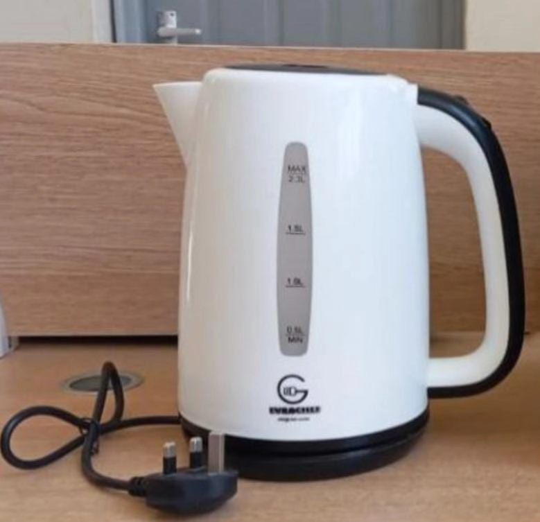 Eurochef Plastic Body Kettle 2.3L ECK06 712367