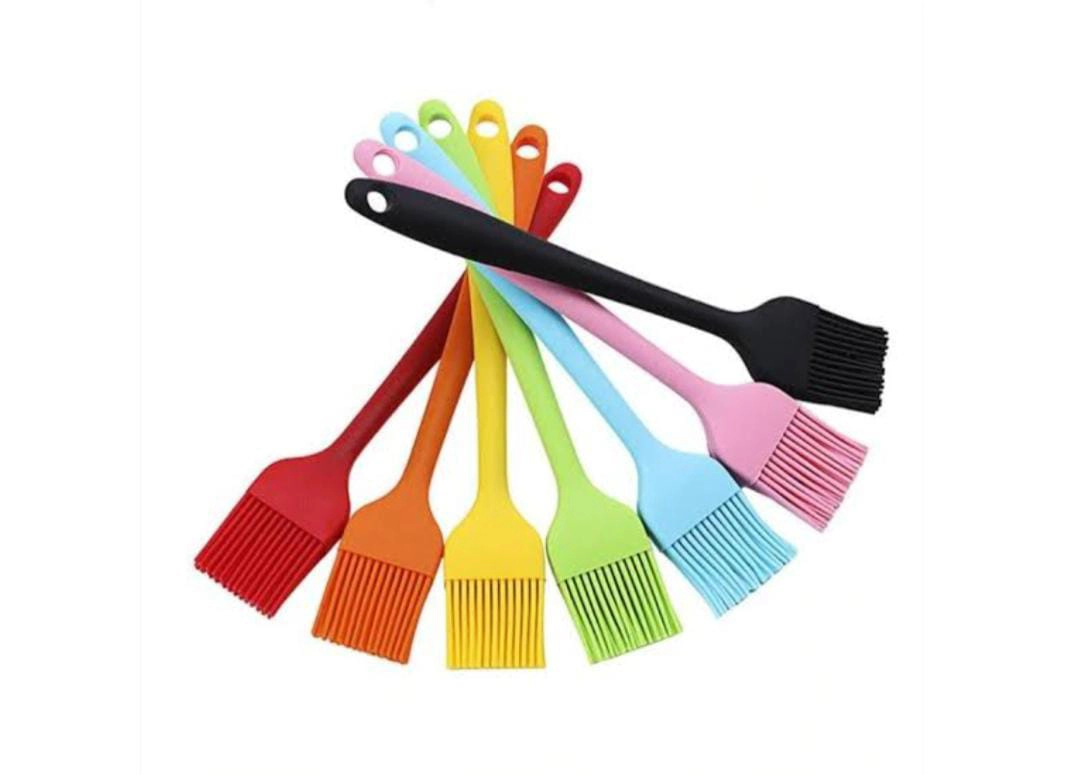 HPA1153 FULL SILICONE PASTRY BRUSH