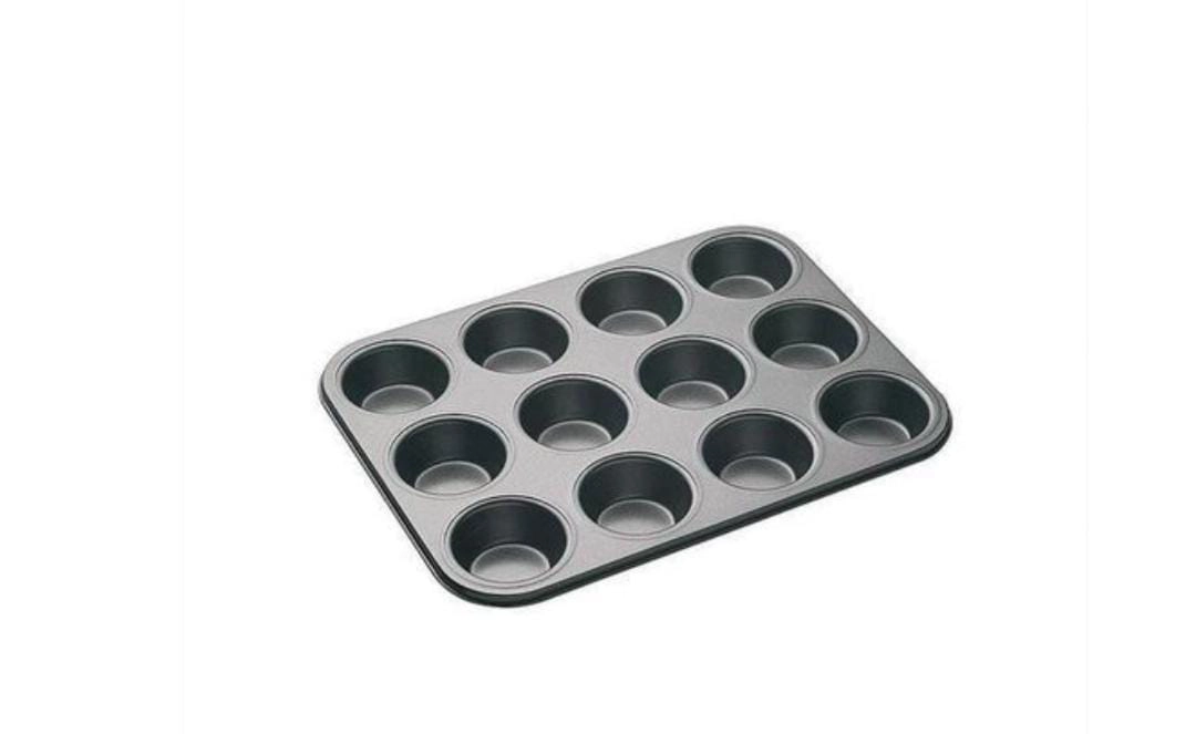 QCT12 QUEEN CAKE TRAY 12 221044 NORMAL