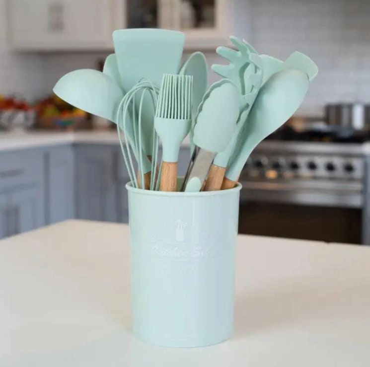 66398613 SILICONE UTENSILS SET
