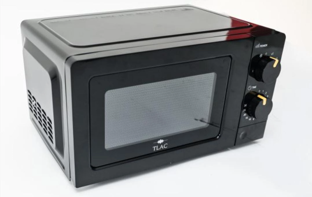 P70T20PV3B TLAC MANUAL MICROWAVE BLACK TM20